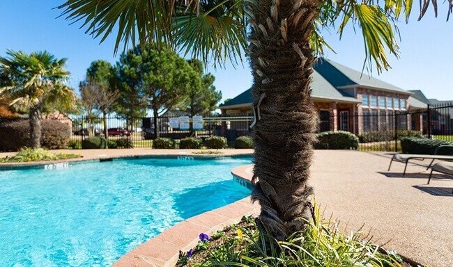 Building Photo - 2201 Sycamore School Rd