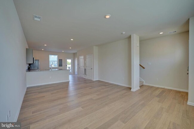 Foto del edificio - 103 Ridgley Blvd