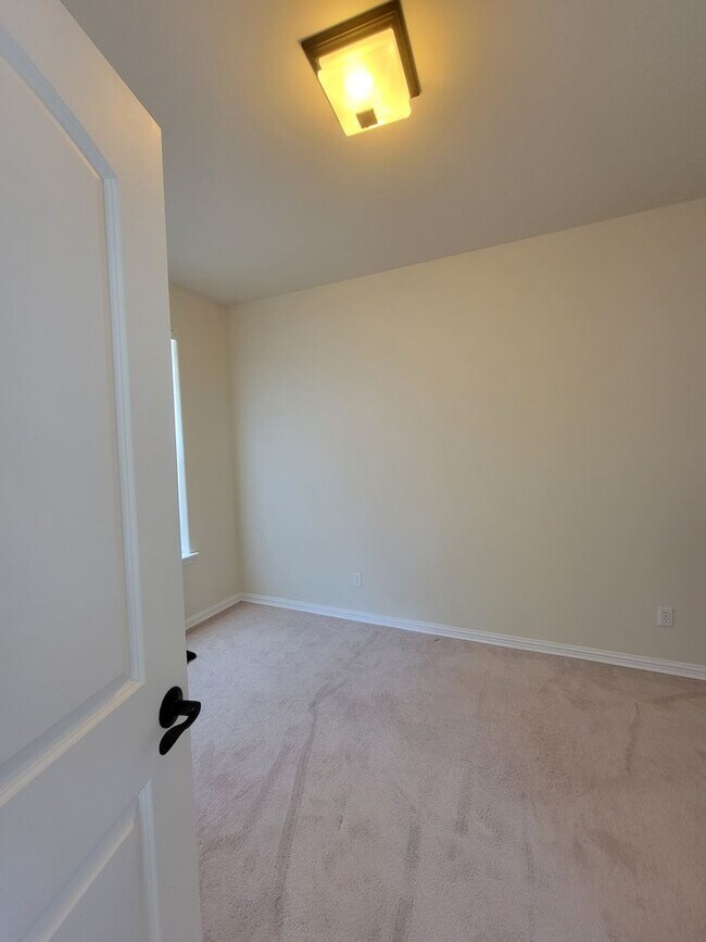 Foto del edificio - 2603 Plum Ct