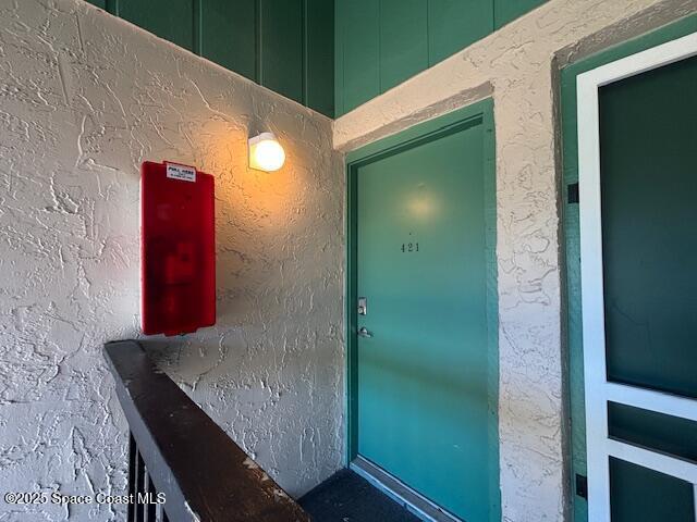 Foto principal - 1225 N Wickham Rd