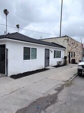 Building Photo - 105 W 83rd St