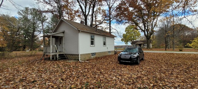 Building Photo - 2 br, 1 bath House - 4135 Ivanhoe Road