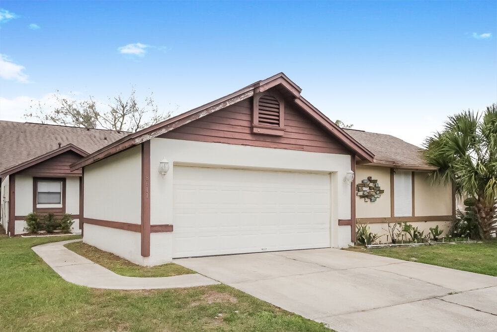 Primary Photo - 8611 Drayton Ct