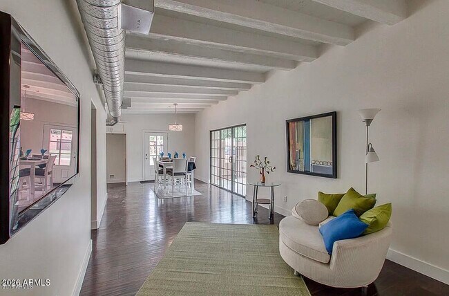 Foto del edificio - 3228 N 27th St