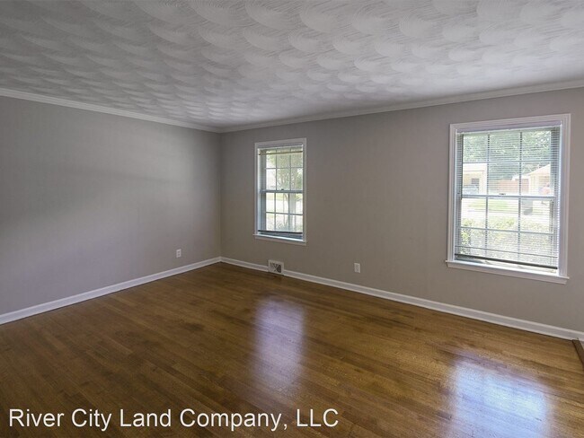 Building Photo - 4 br, 2 bath House - 2977 Egan Drive