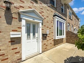Building Photo - 10 Wayne Terrace