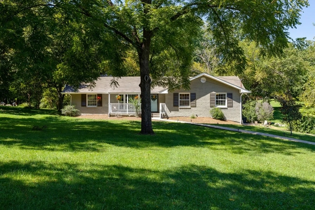 Foto del edificio - 4417 Saunders Ave