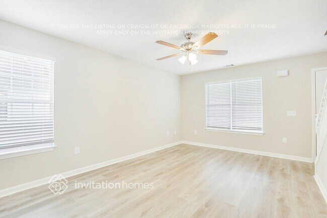 Foto del edificio - 7028 Branch Crossing Way