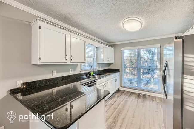 Foto del edificio - 111 Lambeth Drive