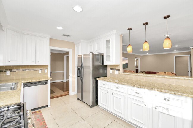 Foto del edificio - 4525 Waycross Dr