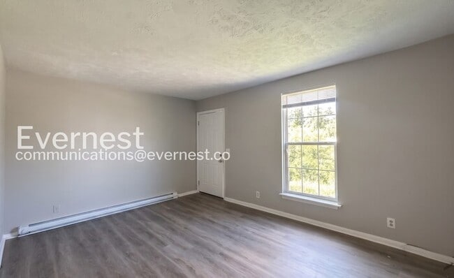 Building Photo - 5114 Linbar Dr