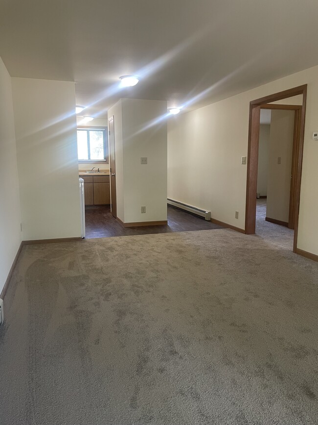 Building Photo - 3273 Graydon Ave