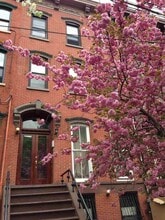 Building Photo - 133 Wayne St