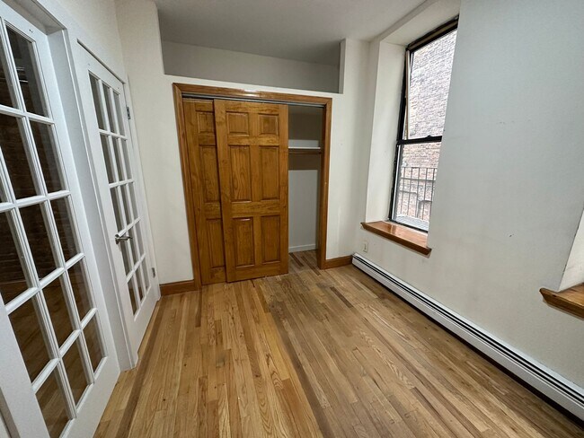 Building Photo - 43-45 W 55th St