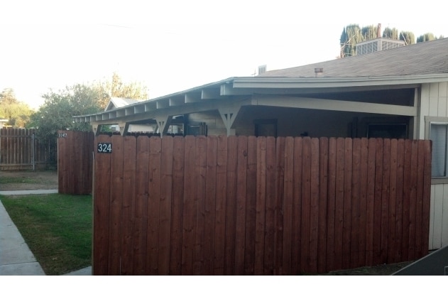 Unit Yards - 318 Vernal Pl