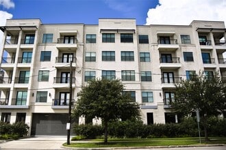 Building Photo - 1508 Blodgett St