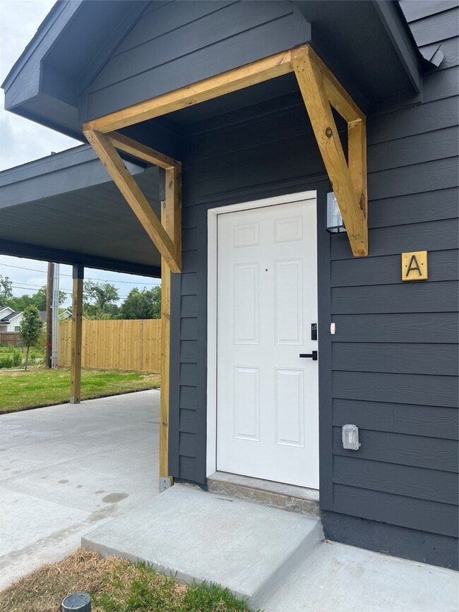 Building Photo - 8605 Wileyvale Rd