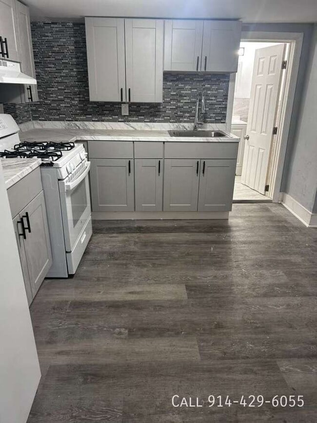 Foto del edificio - 630 S 4th Ave