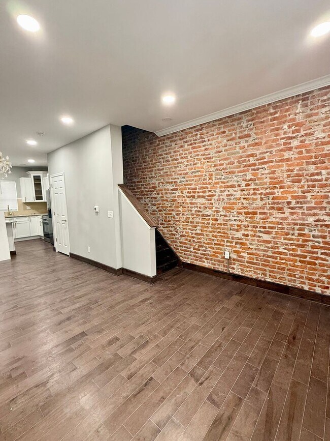 Foto del edificio - 3 Bed 1.5  Bath