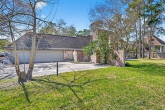 Building Photo - 11302 Hylander Dr