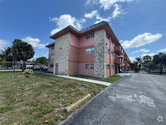 Building Photo - 17101 NW 57th Ave