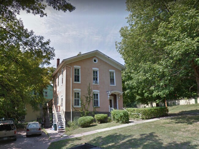Foto del edificio - 530 Western Ave