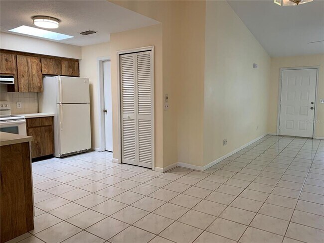 Foto del edificio - 8371 125th Pl N