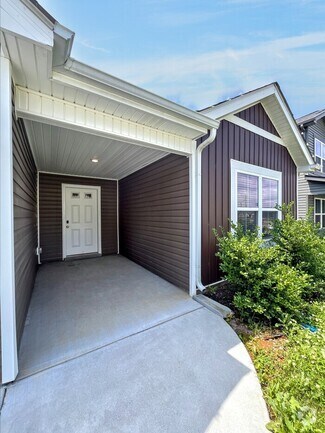 Building Photo - 220 Notgrass Rd