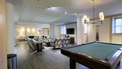 The Mount Royal photo'