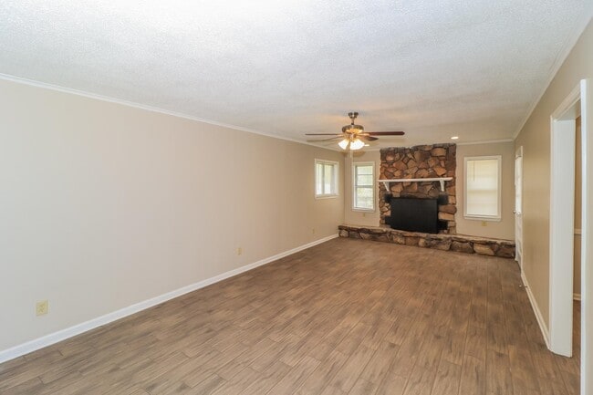 Building Photo - 3756 Socorro St