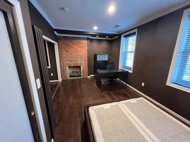 Foto del edificio - 2204 14th St NW