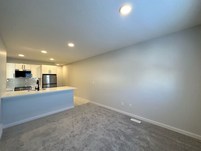Building Photo - 20736-20724 24 Ave NW