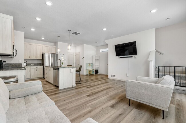 Foto del edificio - 1071 Spartan Ave