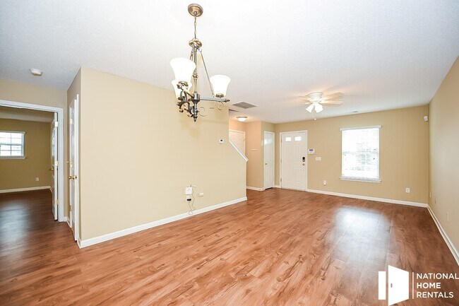 Foto del edificio - 421 Cape Jasmine Way