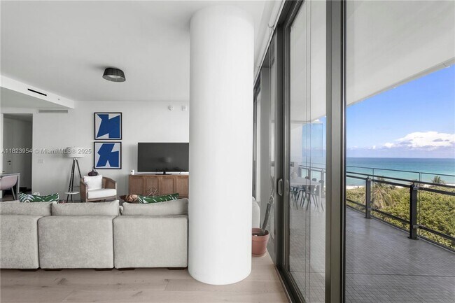 Building Photo - 8701 Collins Ave