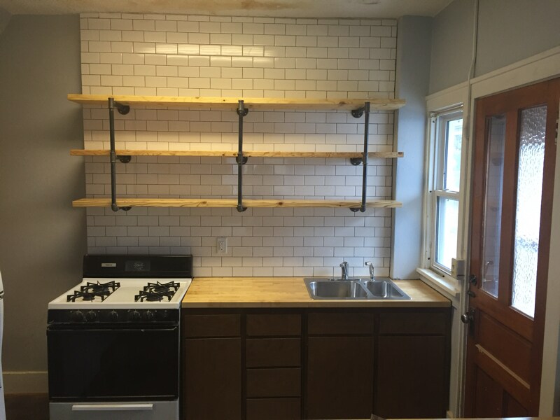 Foto principal - 409 W 7th St