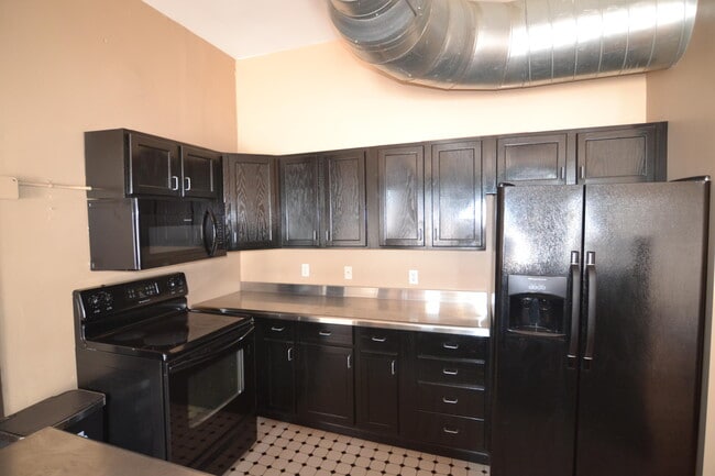 Foto del edificio - 214 S Campbell Ave