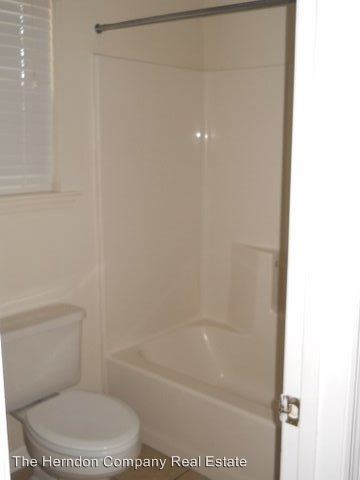 3 Br 2 Bath House 2417 Seth Place Unit A For Rent In Building Photo 3 Br 2 Bath House 2417 Seth Place Unit A