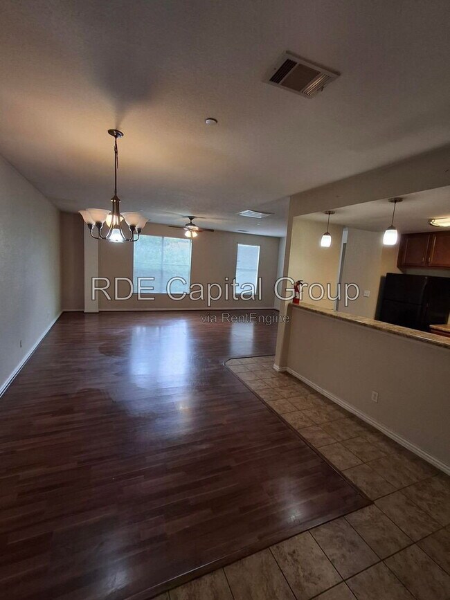 Building Photo - 5203 Bexar St