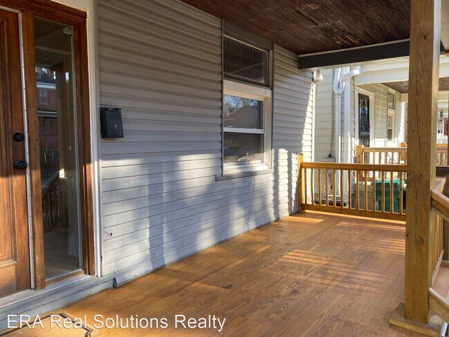 Foto del edificio - 4 br, 1 bath House - 1634 Jonathan Ave