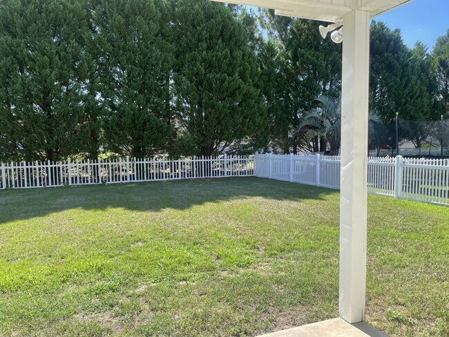 Building Photo - 281 White Water Loop