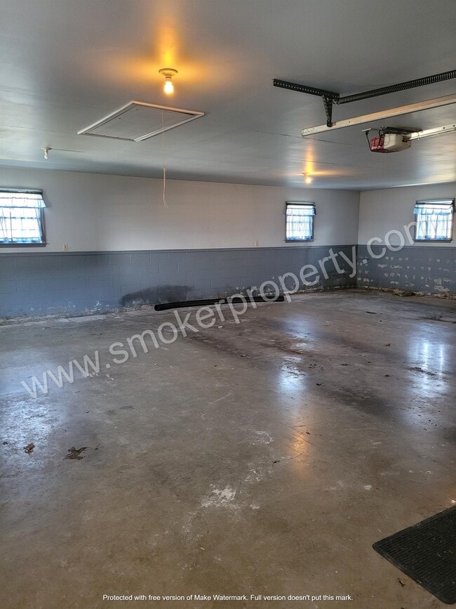 Foto del edificio - 210 Pfautz Hill Rd