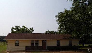 Building Photo - 4484 Coffee Springs Rd