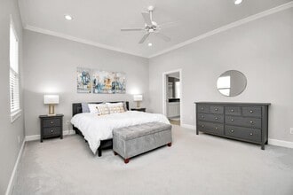 Building Photo - 5443 Kansas St