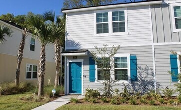 Building Photo - 916 Rotary Rd