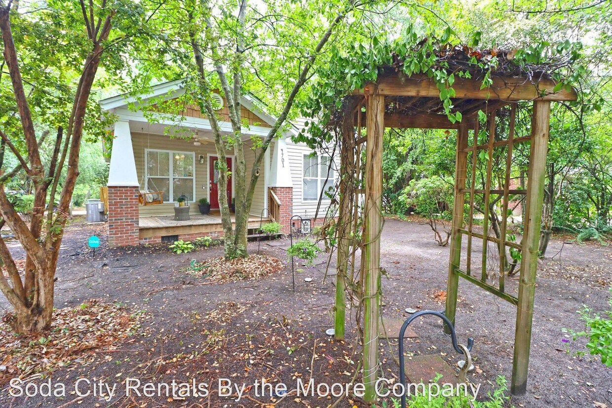 Primary Photo - 3 br, 2 bath House - 4701 Anderson Street