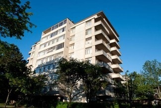 Building Photo - Executive Towers