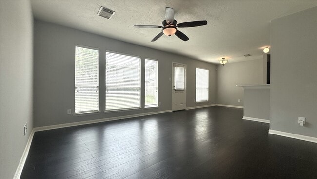 Building Photo - 4243 Daisy Meadow Dr