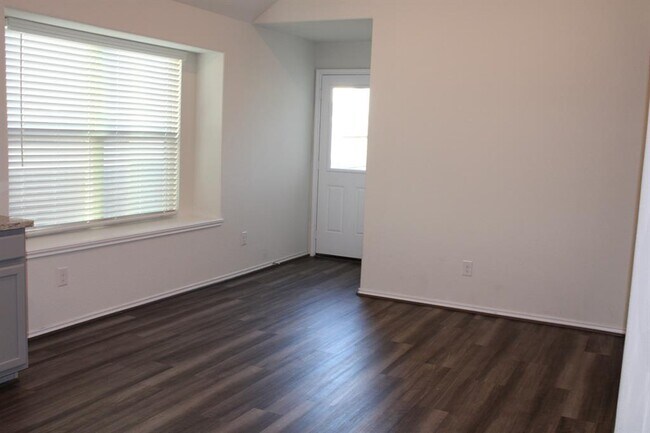 Foto del edificio - 9810 Copper Ranch Trail