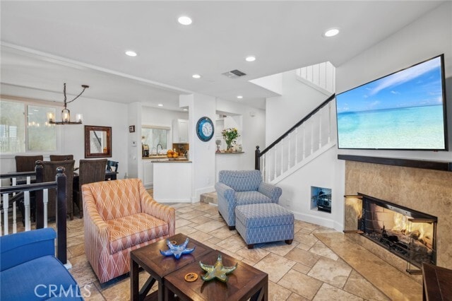 Building Photo - 410 Goldenrod Ave